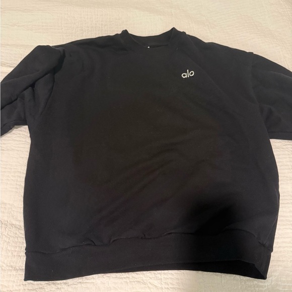 ALO Yoga Black Crewneck - Picture 1 of 2